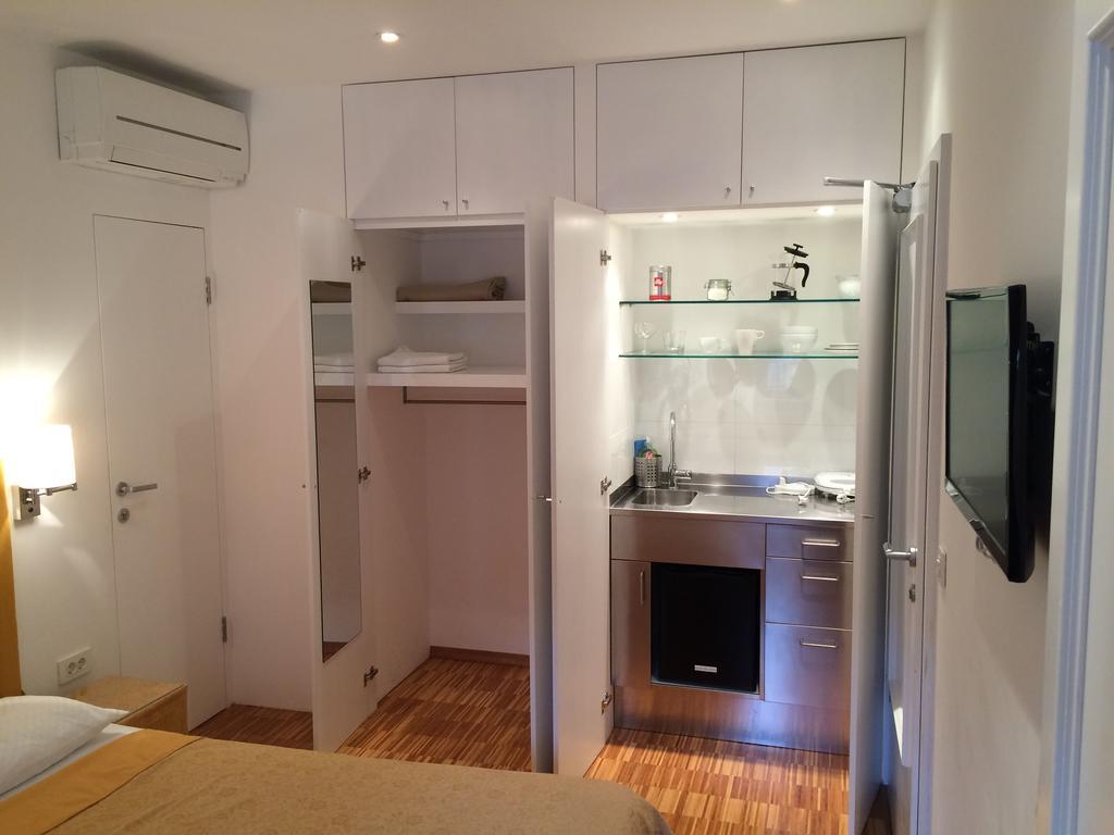 B&B Petra Varl Accommodation 류블랴나 외부 사진